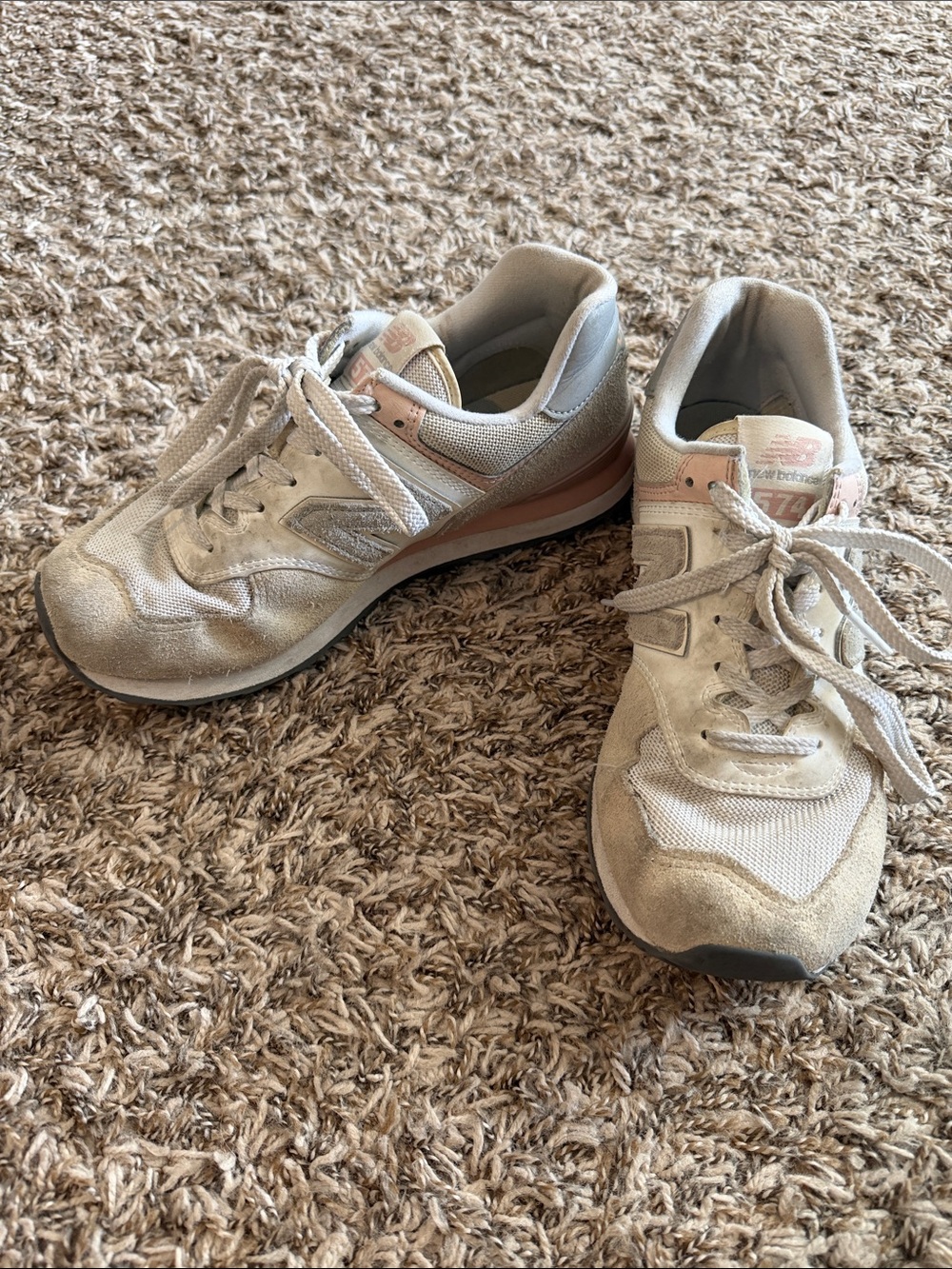 New Balance Women's 574s Light Gray and Blush Pink